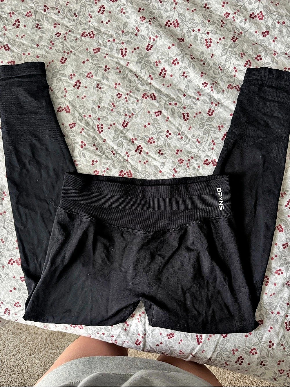 DFYNE Black Leggings